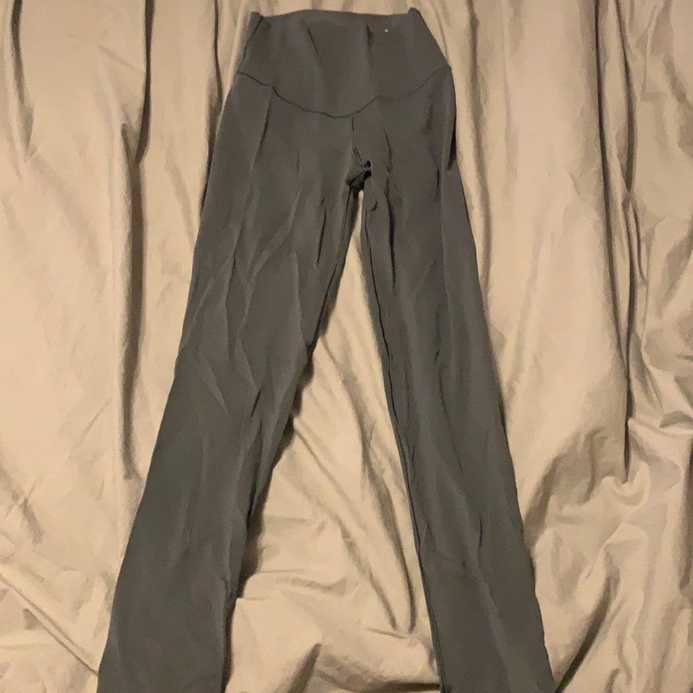 Aerie chill leggings in olive green